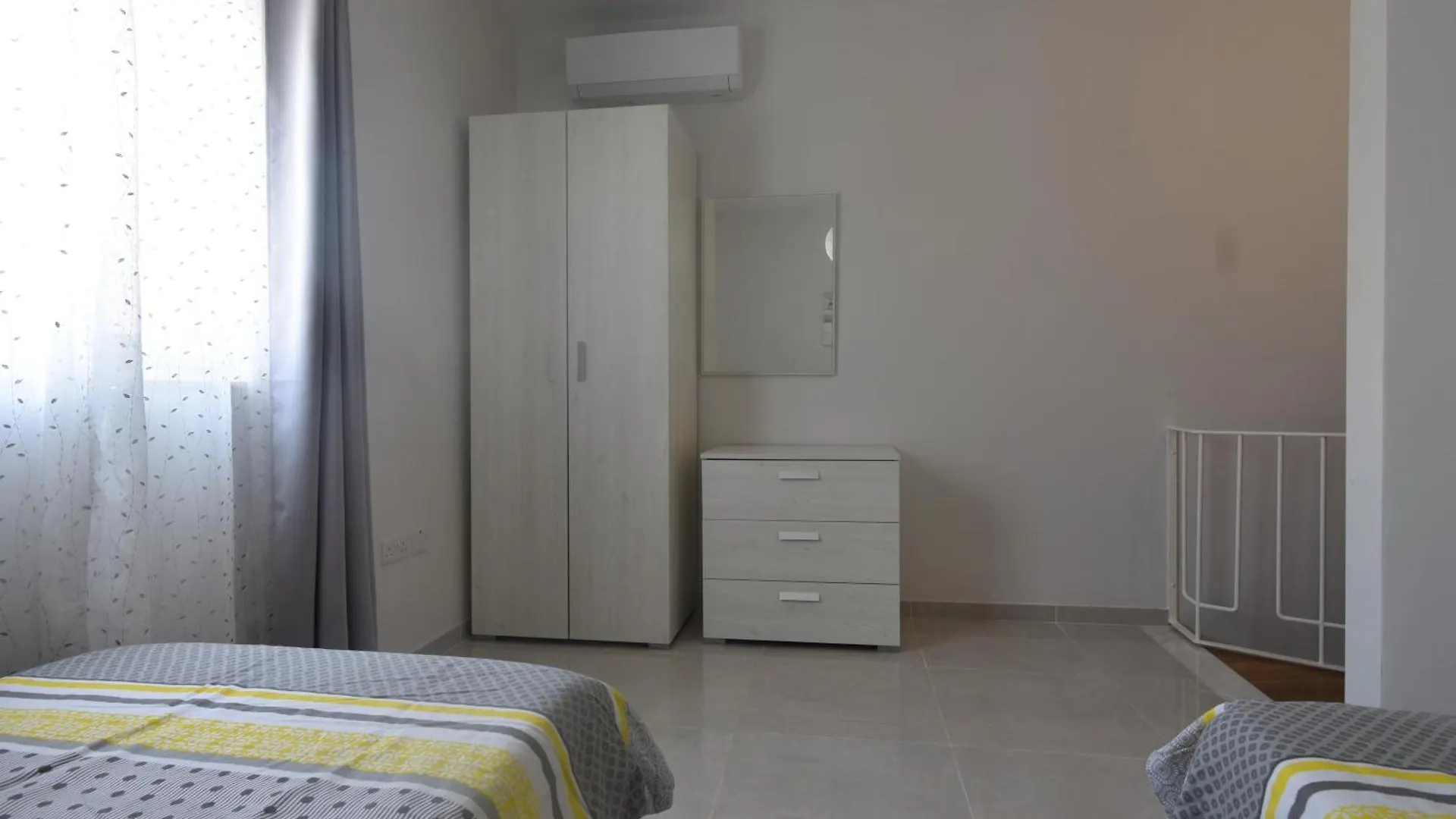 Marbella Holiday Apartments - Seafront - Wifi Marsaskala