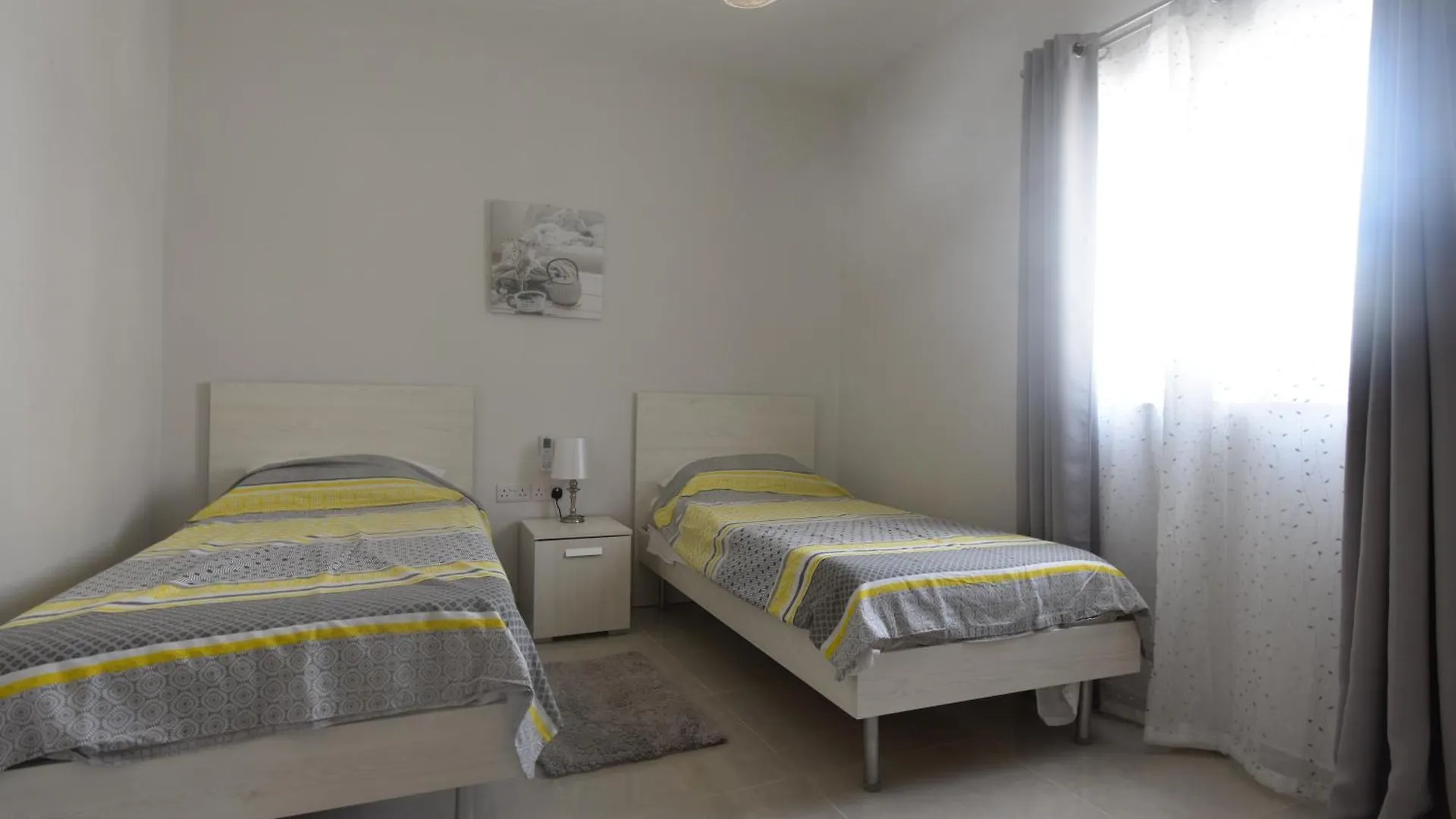 Marbella Holiday Apartments - Seafront - Wifi Marsaskala